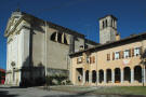 Visualizza la fotografia che ritrare la piazzetta del ex-convento dei Frati ad Aiello del Friuli
